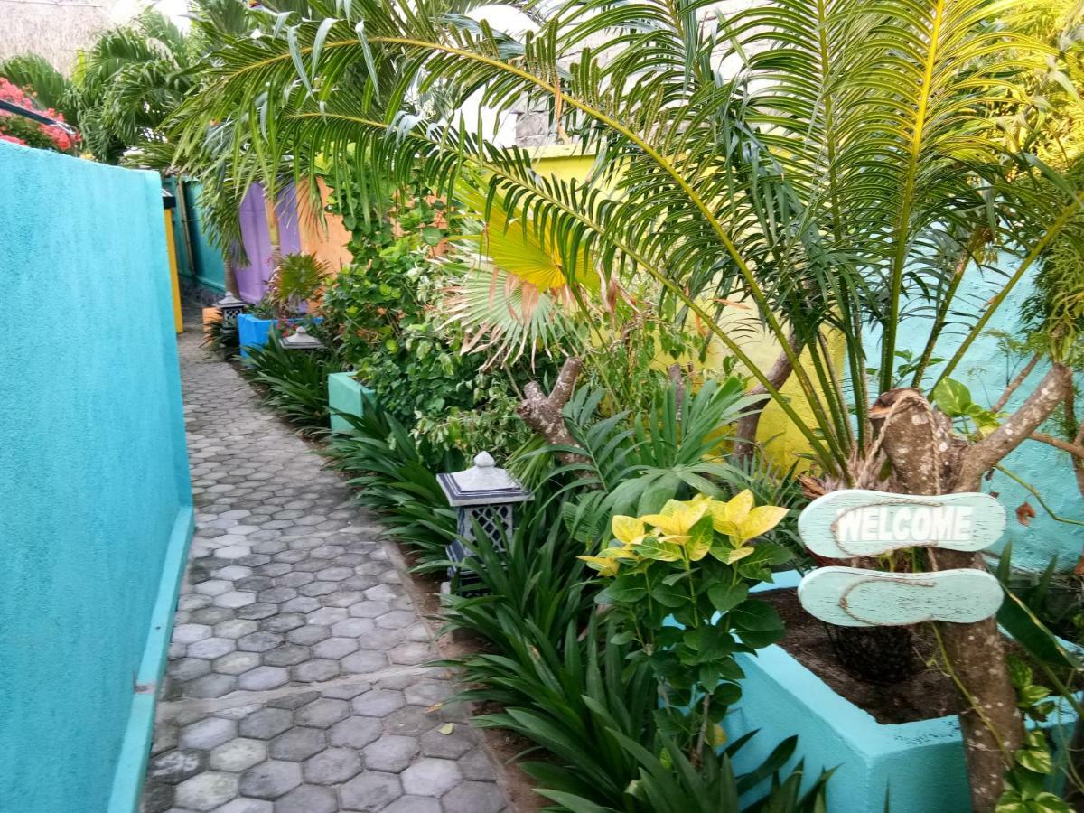Villa Pemandangan Sekotong Barat Luaran gambar